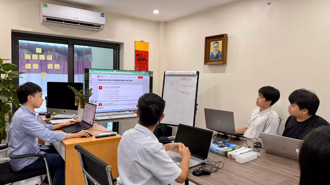 Lớp học trực tiếp tại Hà Nội